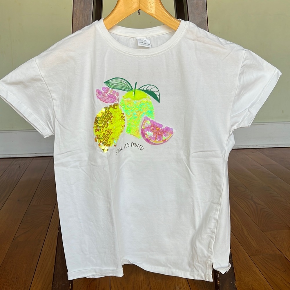 NWOT Zara Girls J’aime Les Fruits T-shirt with Flipping Sequins (Y13-14)